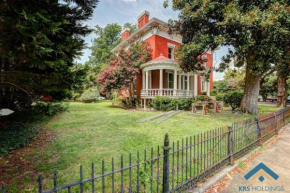 Experience The Lincoln Home